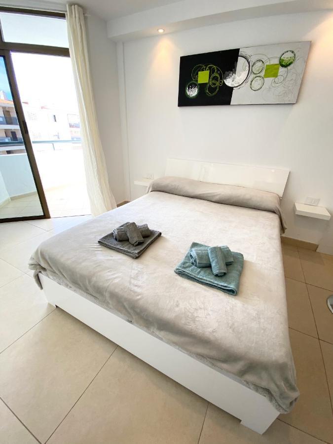 Aloha Summerland Vip Studio Sea & Pool View Los Cristianos  Exteriör bild